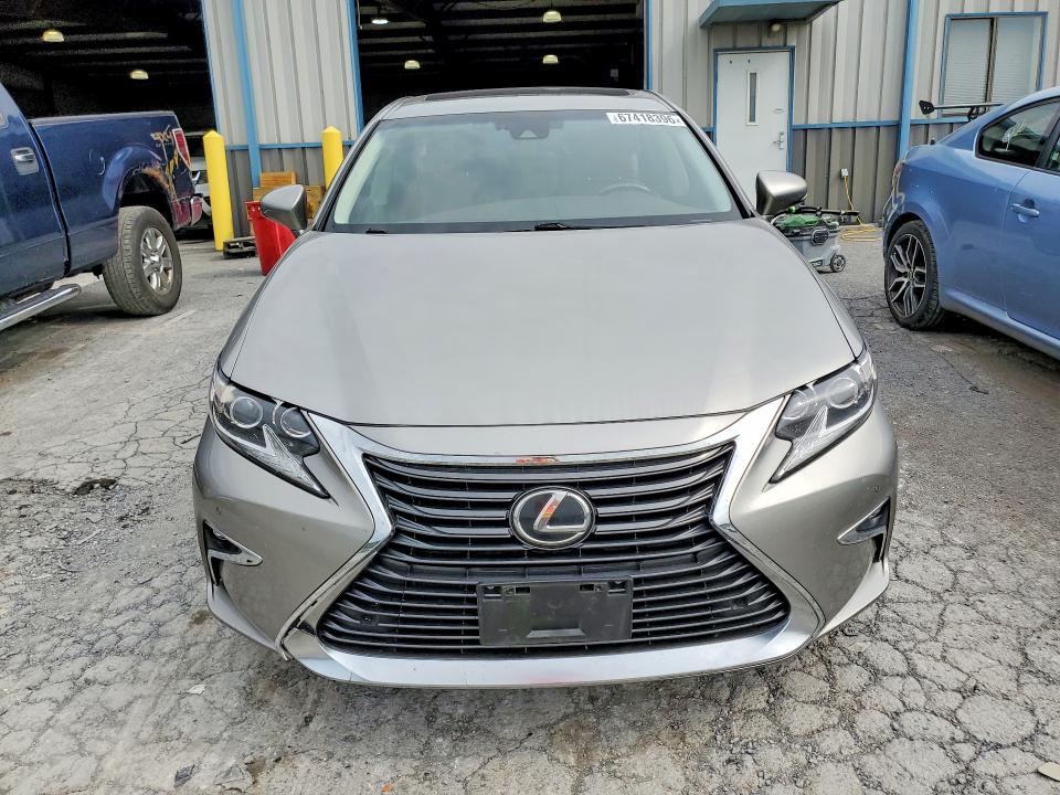 67418396 :رقم المزاد ، JTHBK1GG2H2256862 vin ، 2017 Lexus Es مزاد بيع
