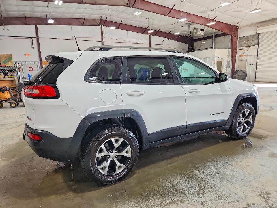 68035146 :رقم المزاد ، 1C4PJMBS3GW361683 vin ، 2016 Jeep Cherokee مزاد بيع