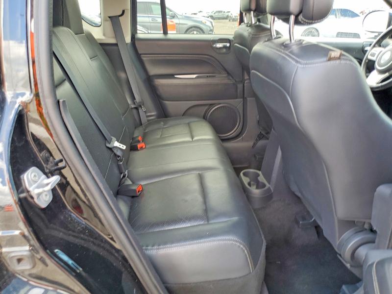 68162036 :رقم المزاد ، 1C4NJCEA8FD164846 vin ، 2015 Jeep Compass مزاد بيع