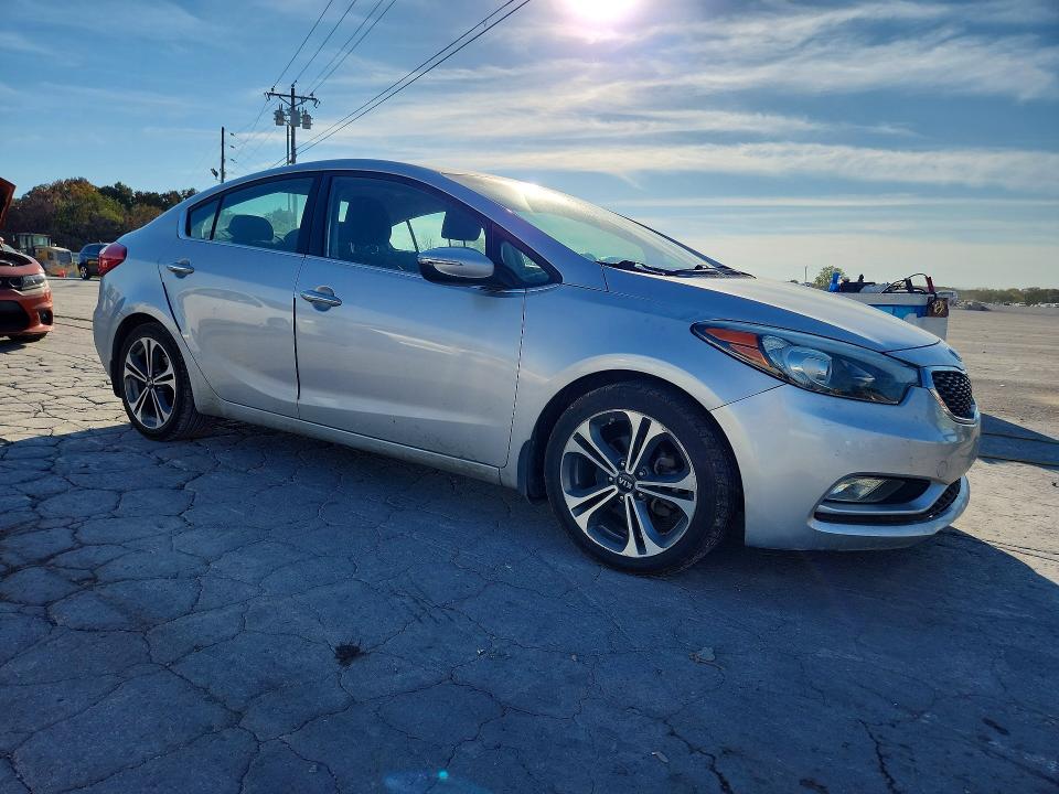 Продажа на аукционе авто 2015 Kia Forte, vin: KNAFX4A89F5342959, номер лота: 70946316