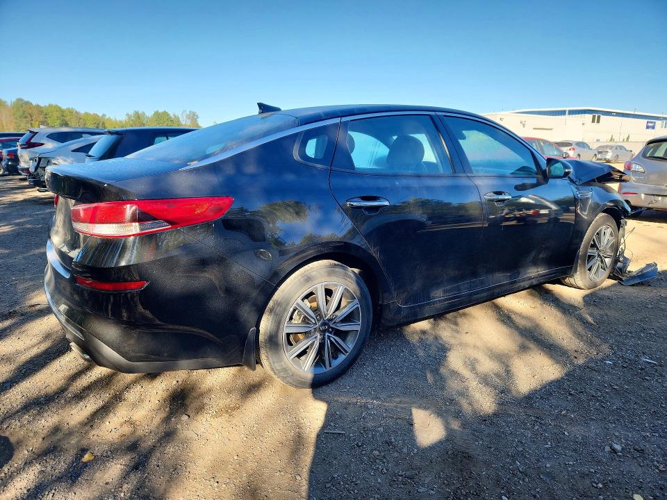 70102096 :رقم المزاد ، 5XXGT4L30KG289000 vin ، 2019 Kia Optima مزاد بيع