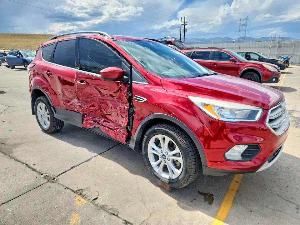 Продажа на аукционе авто 2018 Ford Escape, vin: 1FMCU9G92JUC20742, номер лота: 68142176