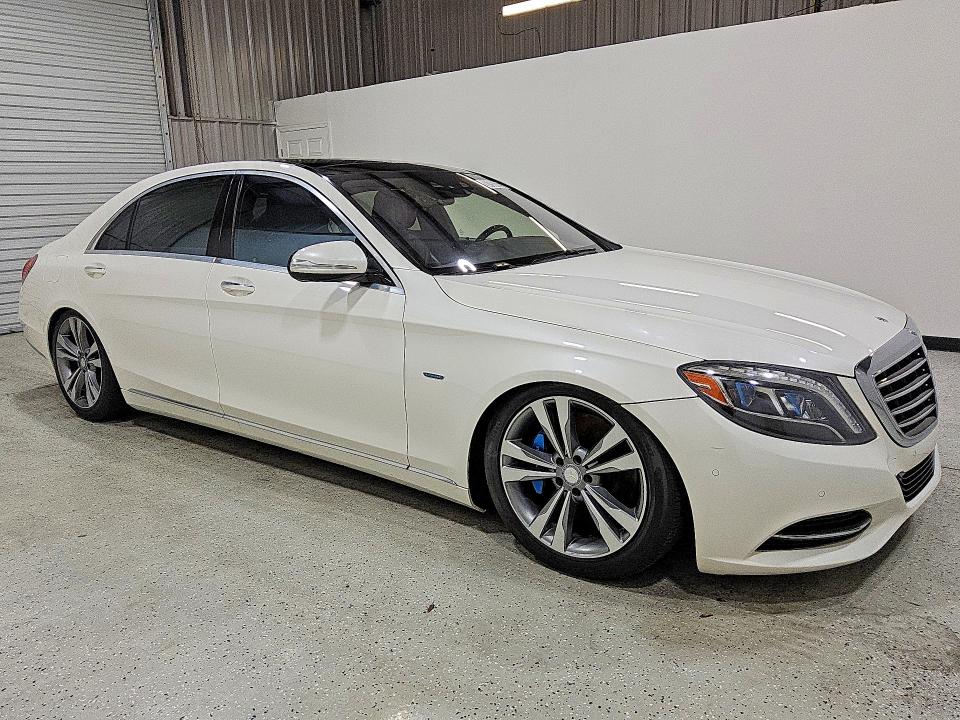 Продаж на аукціоні авто 2017 Mercedes-benz S, vin: WDDUG6DB0HA314884, номер лоту: 67937126