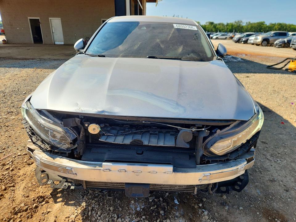 Продаж на аукціоні авто 2019 Honda Accord, vin: 1HGCV1F18KA024419, номер лоту: 68002366