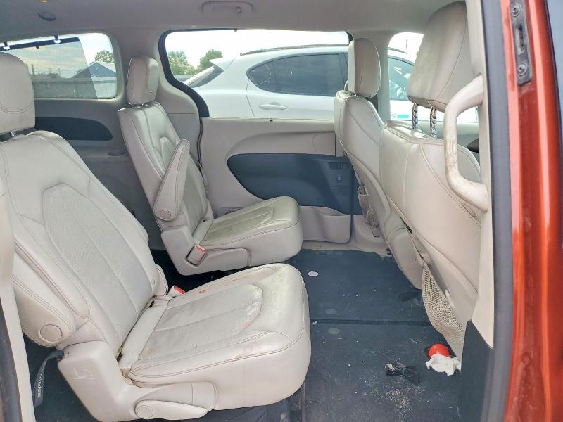 67538896 :رقم المزاد ، 2C4RC1EG4JR204706 vin ، 2018 Chrysler Pacifica مزاد بيع