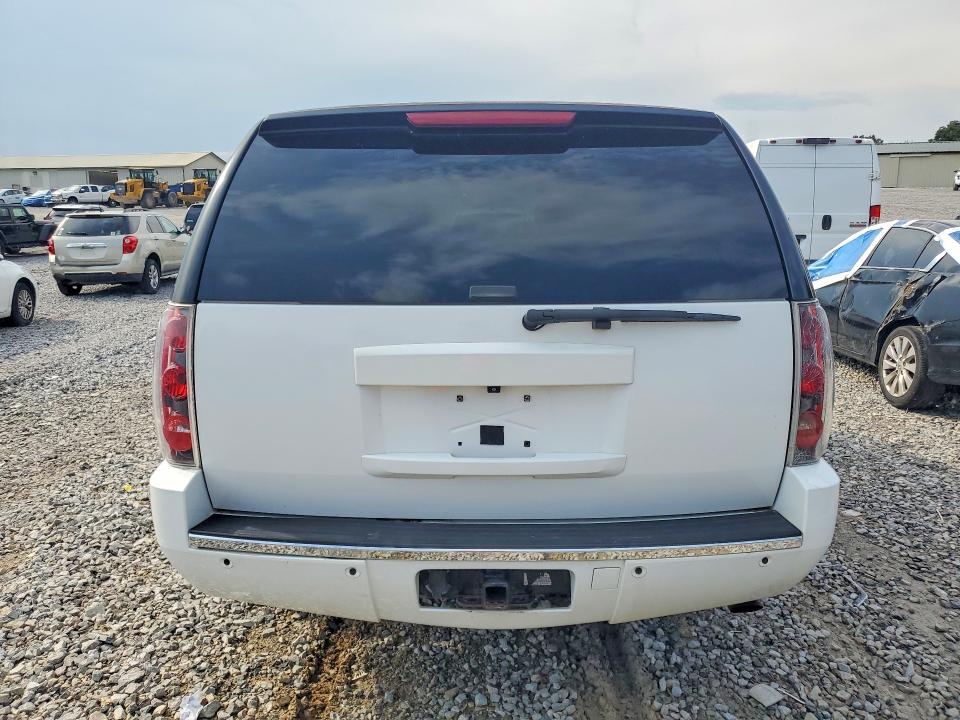 2007 Gmc Yukon Xl მანქანა იყიდება აუქციონზე, vin: 1GKFK66877J205229, აუქციონის ნომერი: 69747706
