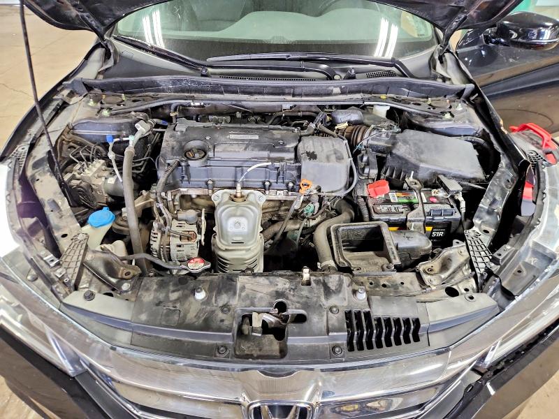 2017 Honda Accord მანქანა იყიდება აუქციონზე, vin: 1HGCR2F98HA135108, აუქციონის ნომერი: 70350406