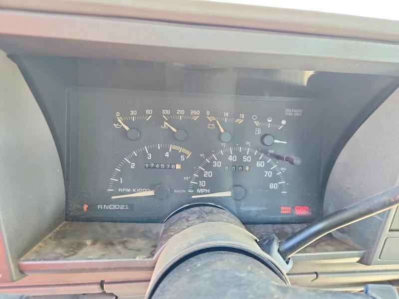 Продажа на аукционе авто 1993 Chevrolet Gmt-400, vin: 2GCEK19K9P1197484, номер лота: 69899686