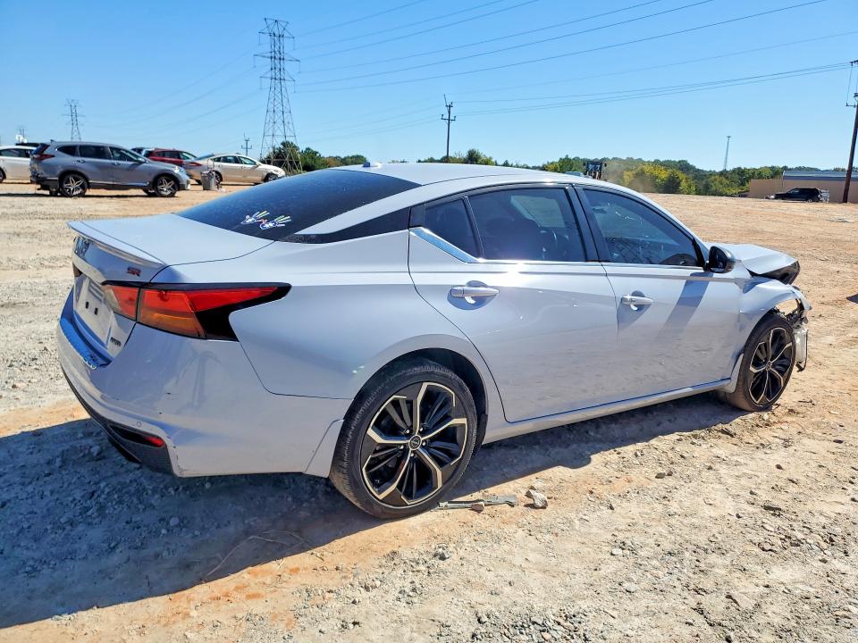 66700076 :رقم المزاد ، 1N4BL4CW7PN315307 vin ، 2023 Nissan Altima مزاد بيع
