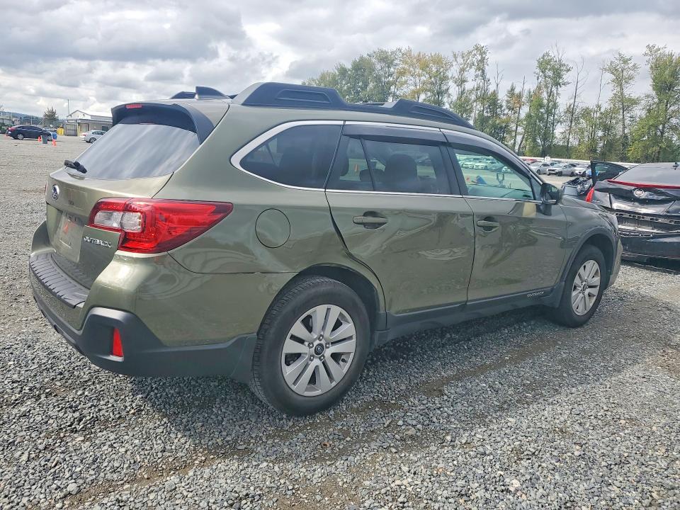 69004256 :رقم المزاد ، 4S4BSADCXJ3366427 vin ، 2018 Subaru Outback مزاد بيع