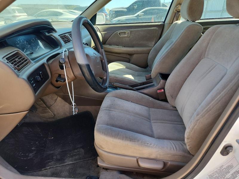 58158936 :رقم المزاد ، 4T1BG22K31U817936 vin ، 2001 Toyota Camry مزاد بيع