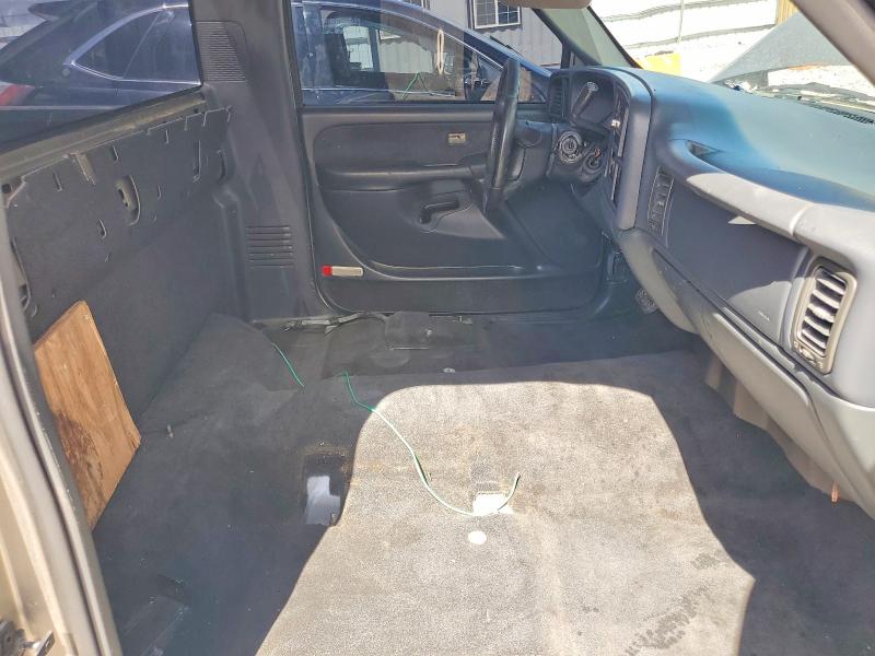 Продажа на аукционе авто 2001 Chevrolet Silverado, vin: 1GCEC14V01Z273834, номер лота: 69015106