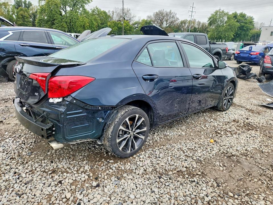 69711056 :رقم المزاد ، 2T1BURHE8KC149444 vin ، 2019 Toyota Corolla مزاد بيع