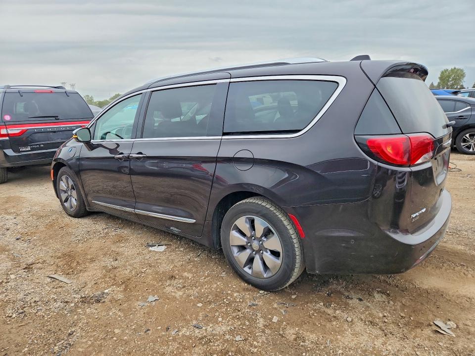 Продажа на аукционе авто 2018 Chrysler Pacifica, vin: 2C4RC1N79JR118260, номер лота: 69028666
