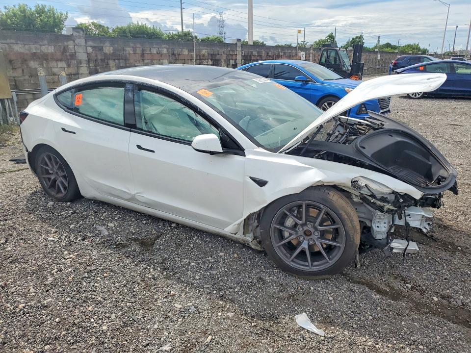 Продажа на аукционе авто 2022 Tesla Model 3, vin: 5YJ3E1EB4NF178064, номер лота: 69038416