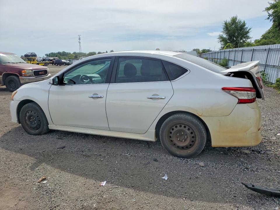 67451946 :رقم المزاد ، 3N1AB7AP4FL647373 vin ، 2015 Nissan Sentra مزاد بيع