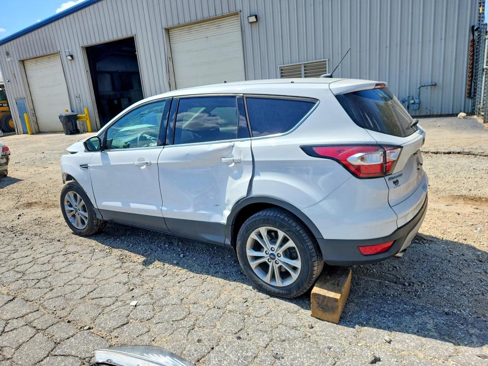 Продаж на аукціоні авто 2018 Ford Escape, vin: 1FMCU0GD1JUC50251, номер лоту: 67838496