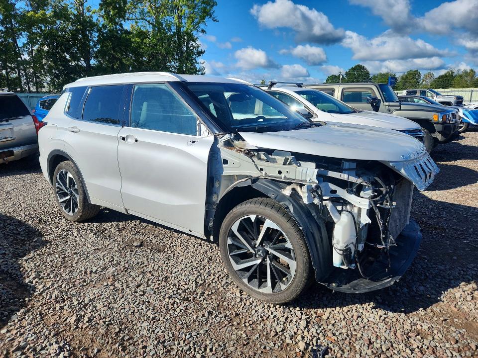 68417426 :رقم المزاد ، JA4J4VA81PZ025855 vin ، 2023 Mitsubishi Outlander مزاد بيع