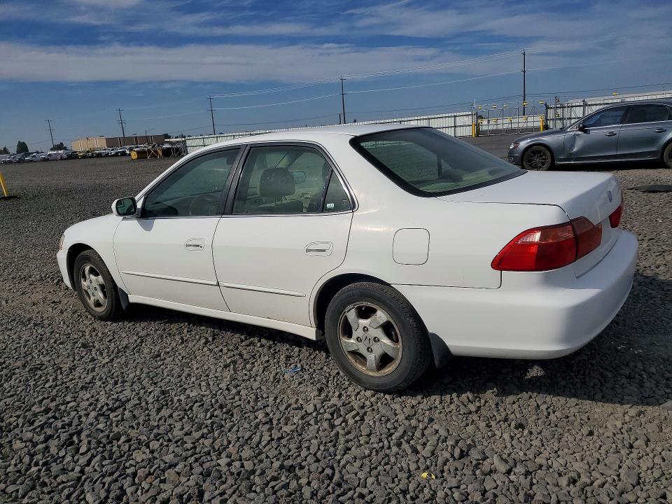 1999 Honda Accord მანქანა იყიდება აუქციონზე, vin: JHMCG5656XC054287, აუქციონის ნომერი: 69844776