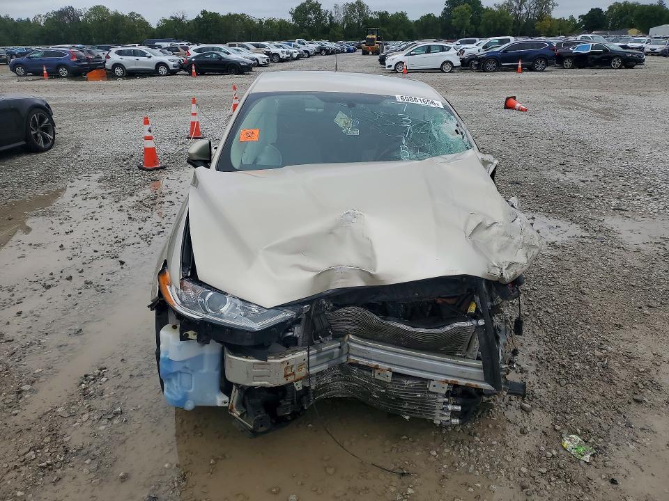 Продажа на аукционе авто 2018 Ford Fusion, vin: 3FA6P0UU8JR273715, номер лота: 69861656