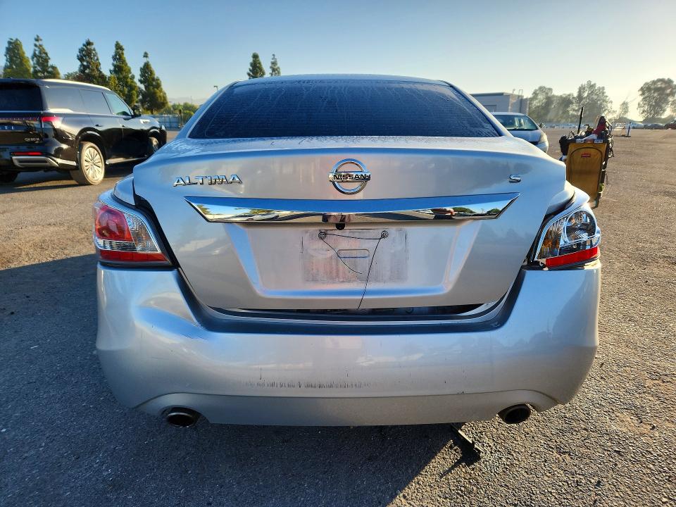 70114036 :رقم المزاد ، 1N4AL3AP9FC416747 vin ، 2015 Nissan Altima مزاد بيع