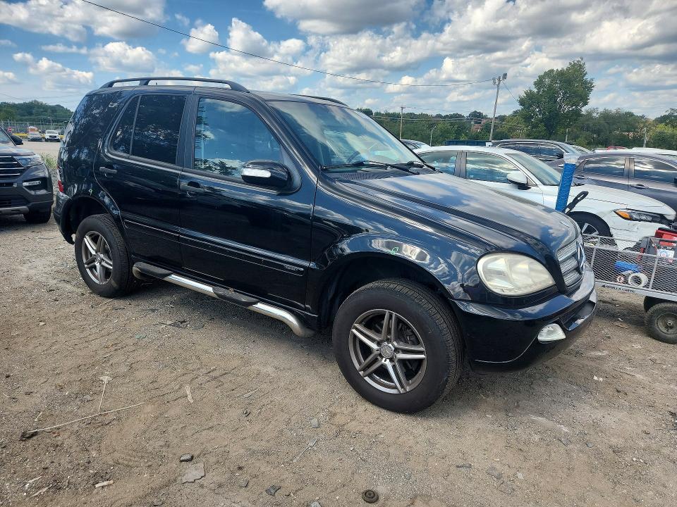 67515886 :رقم المزاد ، 4JGAB57E53A402748 vin ، 2003 Mercedes-benz Ml مزاد بيع