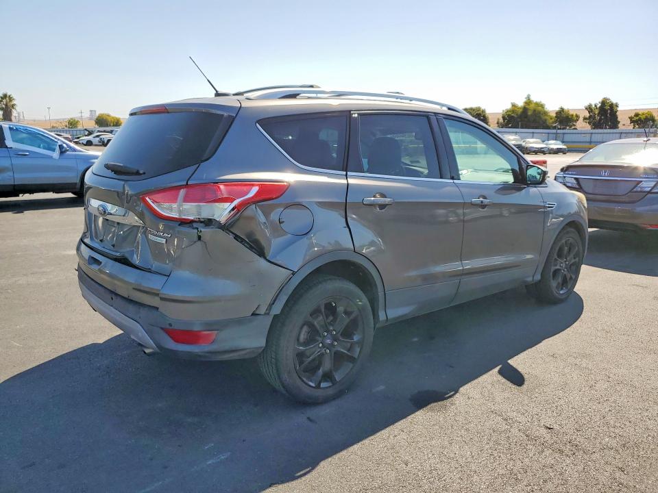 69294466 :رقم المزاد ، 1FMCU0JX5EUB49657 vin ، 2014 Ford Escape مزاد بيع