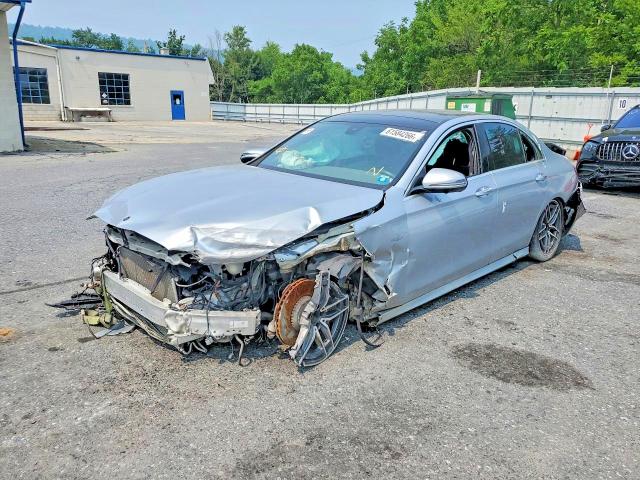 69814776 :رقم المزاد ، W1KZF6BB9MA886414 vin ، 2021 Mercedes-benz E مزاد بيع