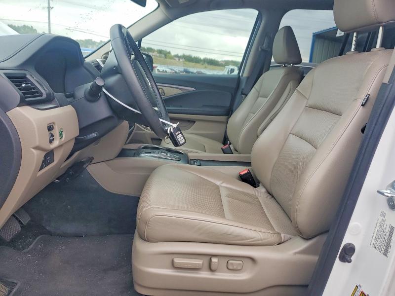 70360626 :رقم المزاد ، 5FPYK3F55LB031310 vin ، 2020 Honda Ridgeline مزاد بيع