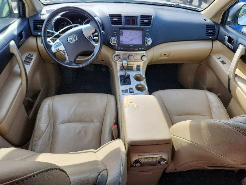 70334736 :رقم المزاد ، 5TDBK3EH5CS132076 vin ، 2012 Toyota Highlander مزاد بيع