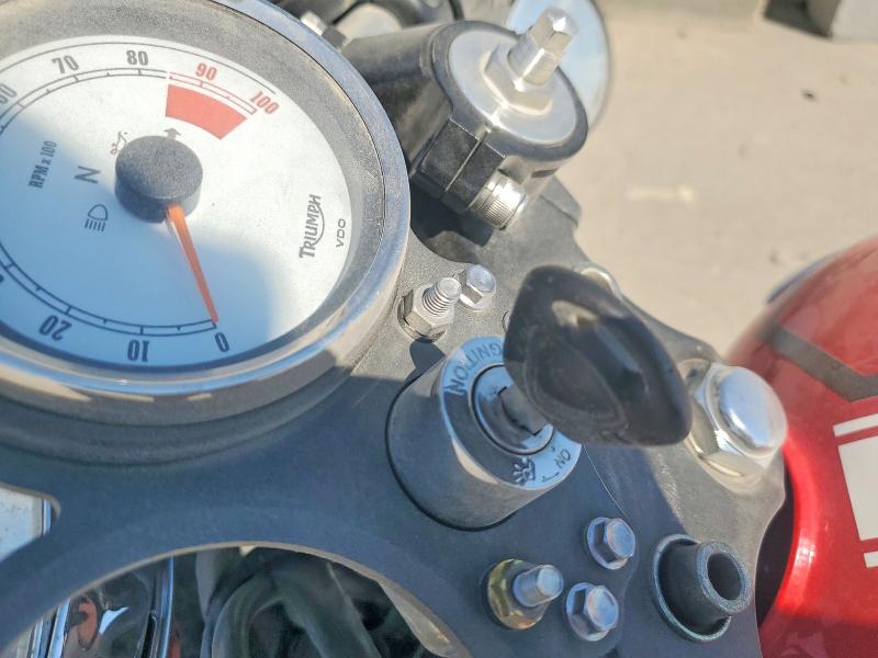 2012 Triumph Motorcycle Thruxton მანქანა იყიდება აუქციონზე, vin: SMT920K19CT517695, აუქციონის ნომერი: 66924966