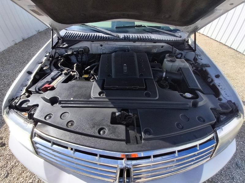 2011 Lincoln Navigator მანქანა იყიდება აუქციონზე, vin: 5LMJJ2H56BEJ04536, აუქციონის ნომერი: 67905276