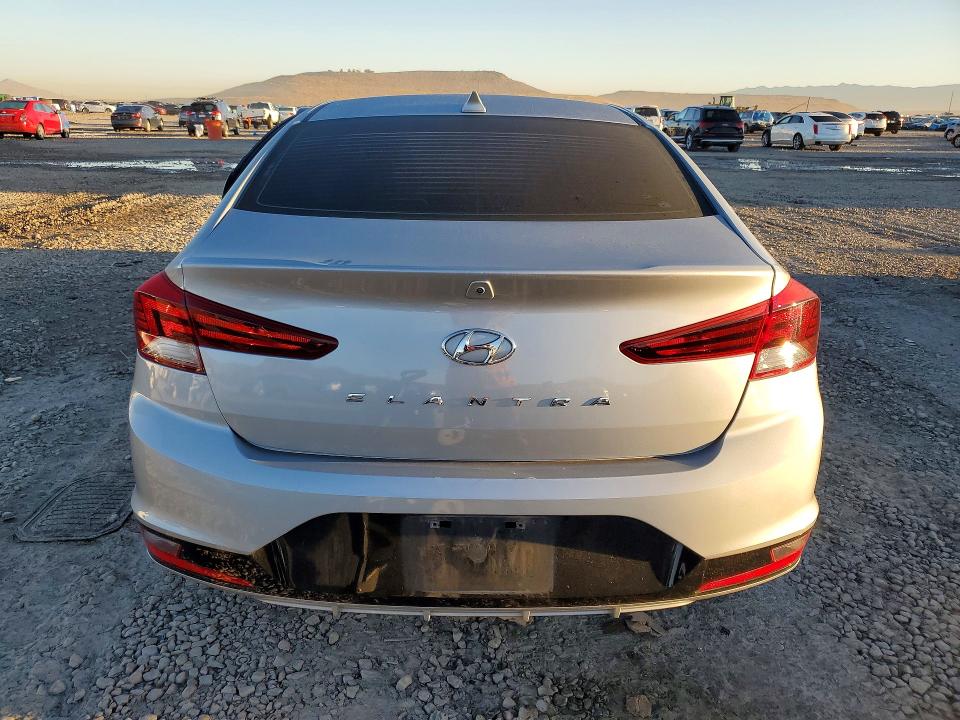 69990296 :رقم المزاد ، KMHD84LF1LU929365 vin ، 2020 Hyundai Elantra مزاد بيع