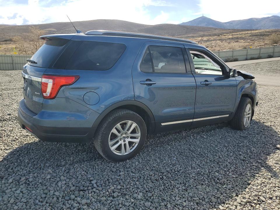 69968176 :رقم المزاد ، 1FM5K8D89KGB37555 vin ، 2019 Ford Explorer مزاد بيع