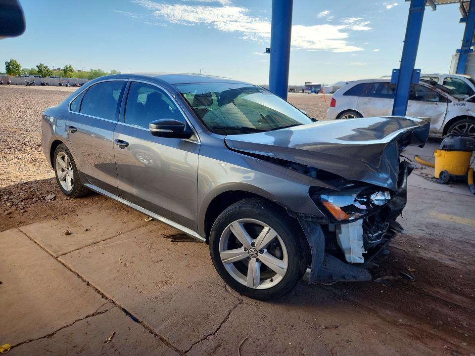 Продаж на аукціоні авто 2014 Volkswagen Passat, vin: 1VWBT7A34EC110800, номер лоту: 68361886