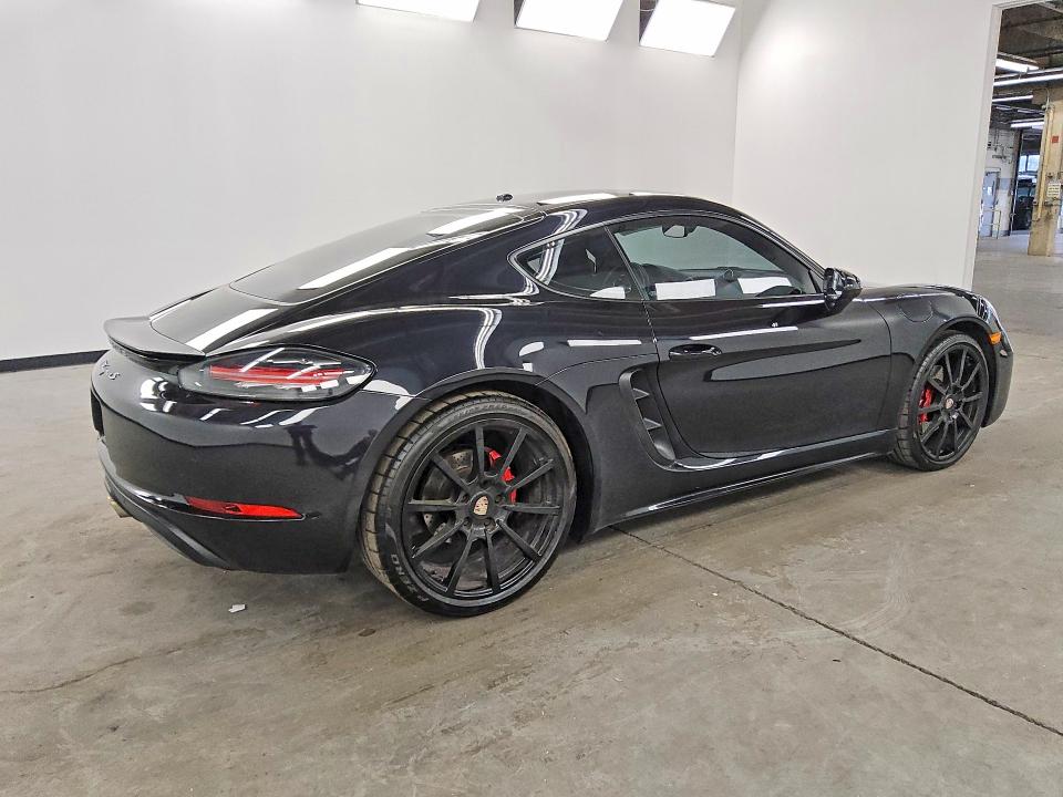 63859746 :رقم المزاد ، WP0AA2A82NS255214 vin ، 2022 Porsche Cayman مزاد بيع