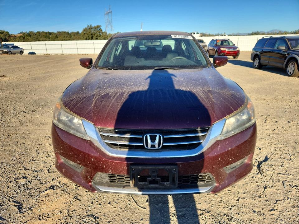 67450006 :رقم المزاد ، 1HGCR2F55FA197785 vin ، 2015 Honda Accord مزاد بيع