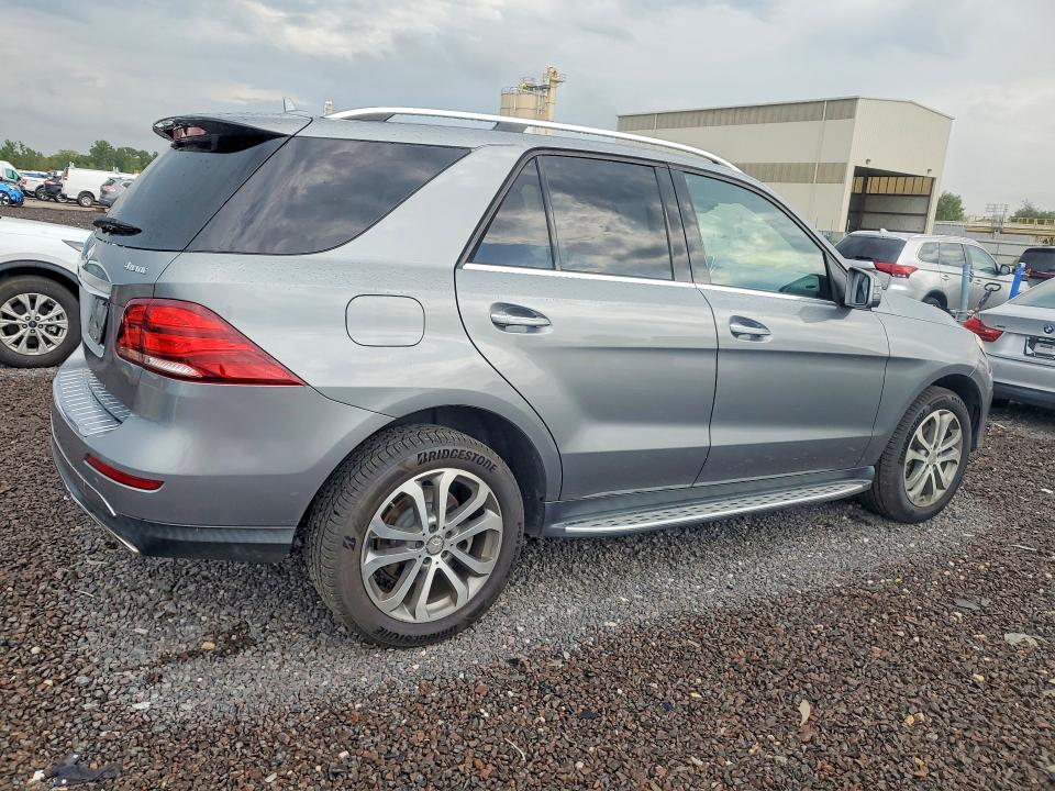 2016 Mercedes-benz Gle მანქანა იყიდება აუქციონზე, vin: 4JGDA5HB9GA635526, აუქციონის ნომერი: 67805446