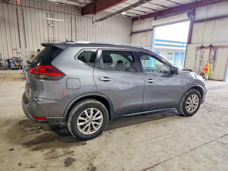 Продаж на аукціоні авто 2017 Nissan Rogue, vin: KNMAT2MV0HP565770, номер лоту: 71202676
