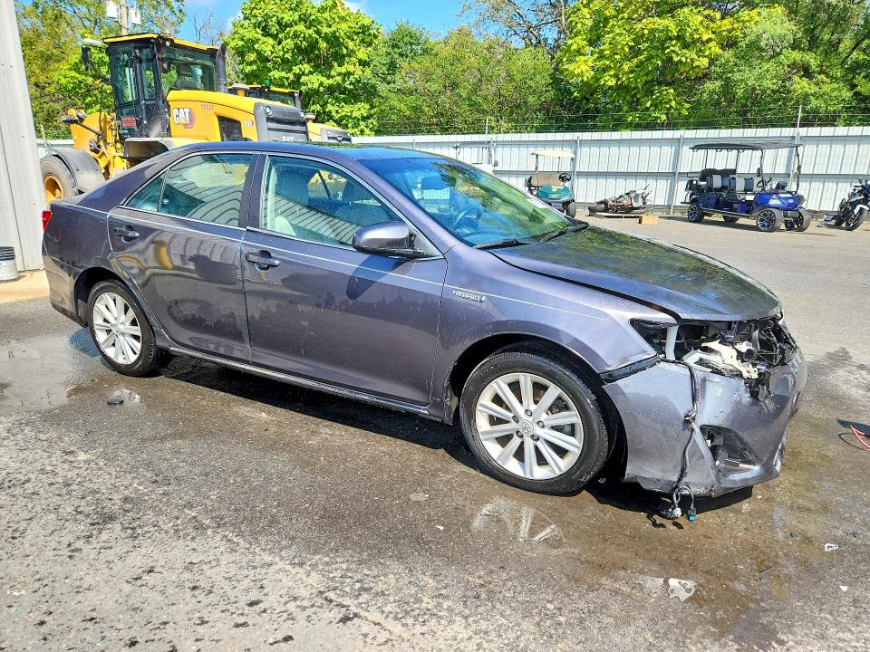 67679206 :رقم المزاد ، 4T1BD1FK9EU127546 vin ، 2014 Toyota Camry Hybrid مزاد بيع