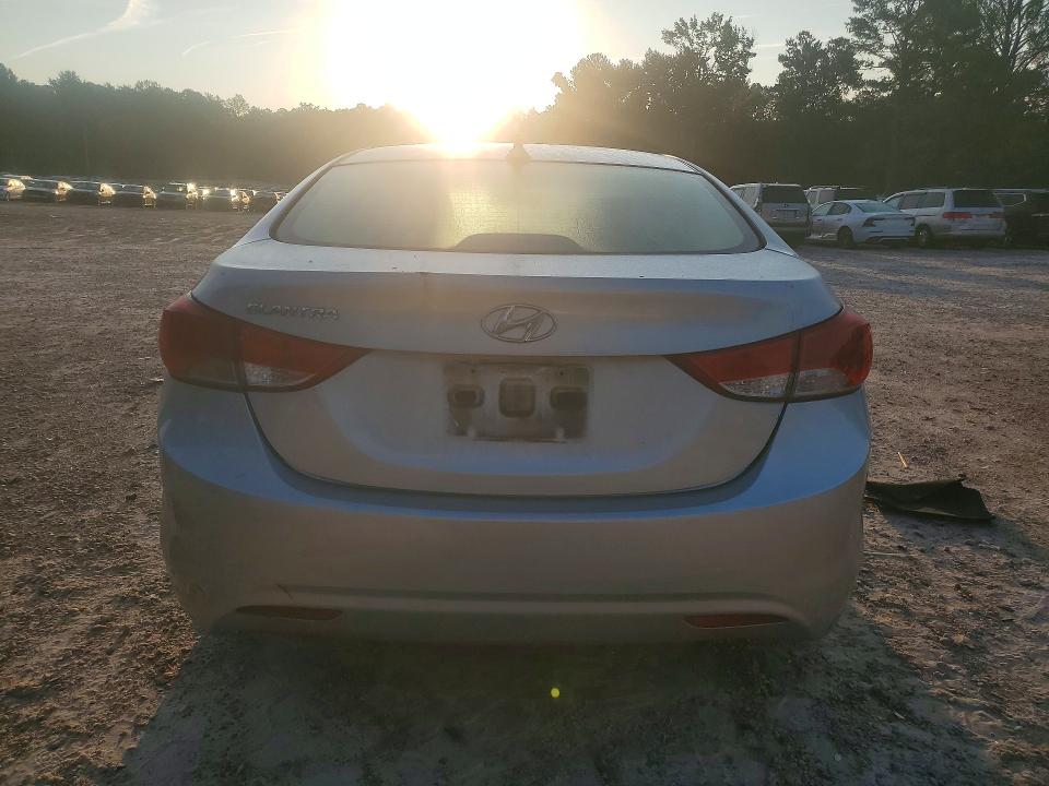 Aukcja sprzedaży 2013 Hyundai Elantra, vin: KMHDH4AE4DU818191, numer aukcji: 70023156