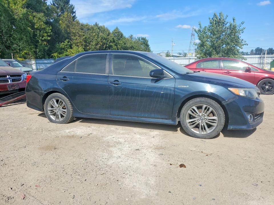 2014 Toyota Camry Hybrid მანქანა იყიდება აუქციონზე, vin: 4T1BD1FK9EU134772, აუქციონის ნომერი: 68933926