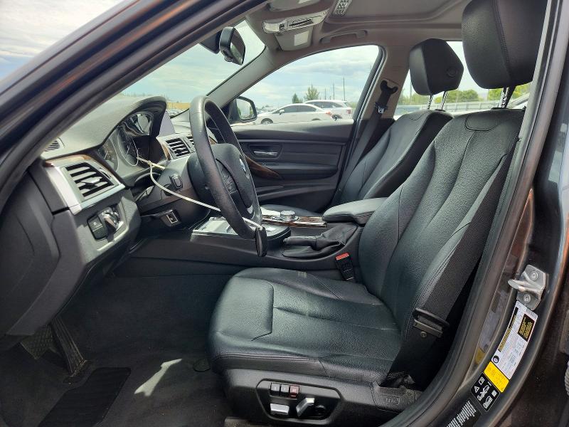 70012566 :رقم المزاد ، WBA8E5G51GNU20511 vin ، 2016 Bmw 320 مزاد بيع