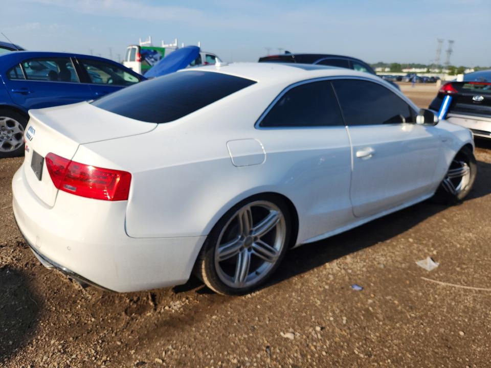Продаж на аукціоні авто 2013 Audi S5, vin: WAUCGAFR3DA001757, номер лоту: 67016116