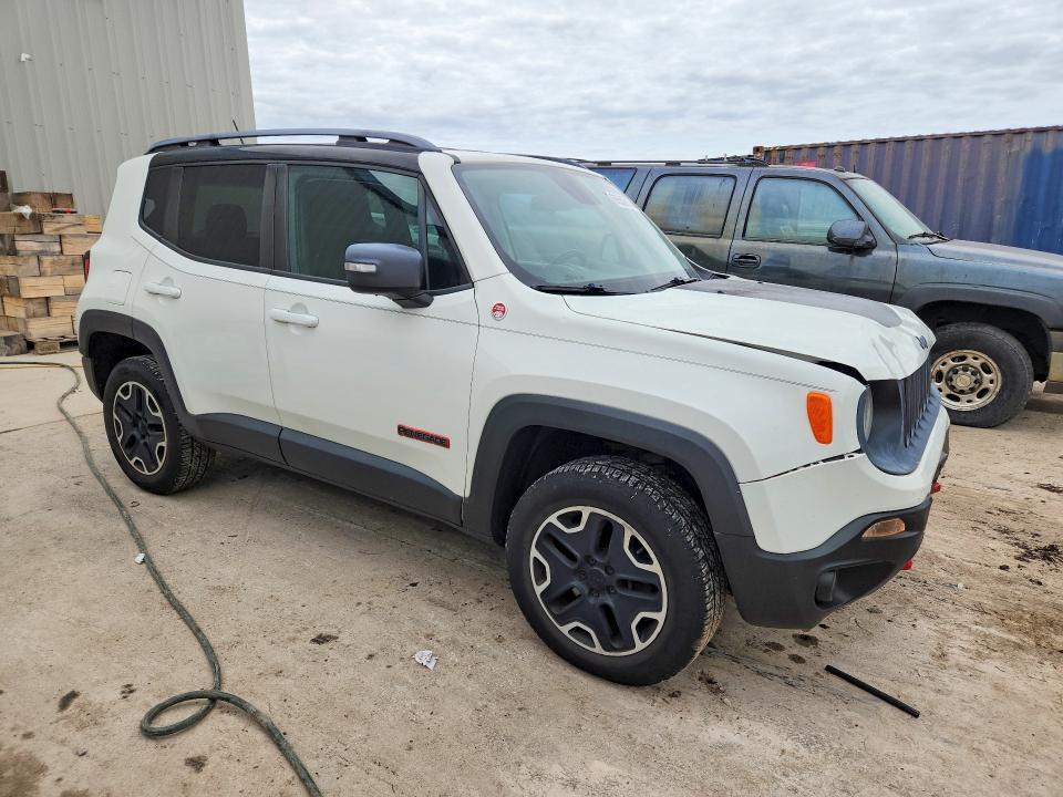 68556216 :رقم المزاد ، ZACCJBCT0FPB53998 vin ، 2015 Jeep Renegade مزاد بيع