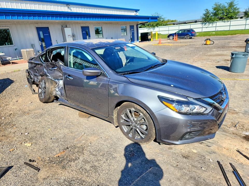 2018 Nissan Altima მანქანა იყიდება აუქციონზე, vin: 1N4AL3AP5JC284109, აუქციონის ნომერი: 69992666