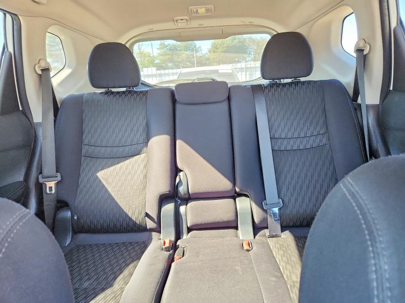 2018 Nissan Rogue მანქანა იყიდება აუქციონზე, vin: 5N1AT2MT5JC852321, აუქციონის ნომერი: 68618516