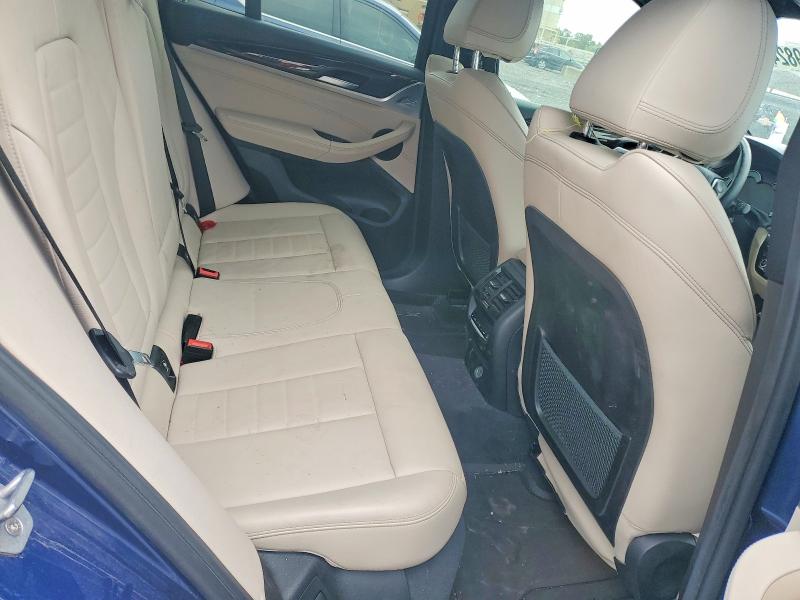 69824466 :رقم المزاد ، 5UXTR9C51JLD69028 vin ، 2018 Bmw X3 مزاد بيع