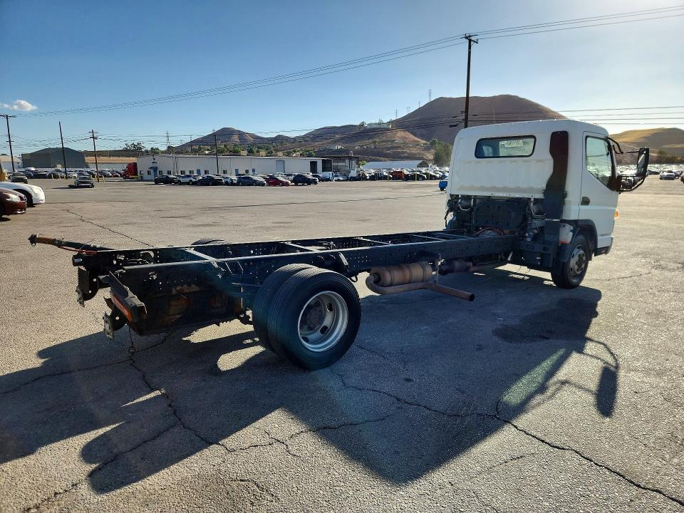 Продаж на аукціоні авто 2019 Mitsubishi Fuso Truck Of America Inc Fe, vin: 4UZBVH110KGKR9608, номер лоту: 70111966