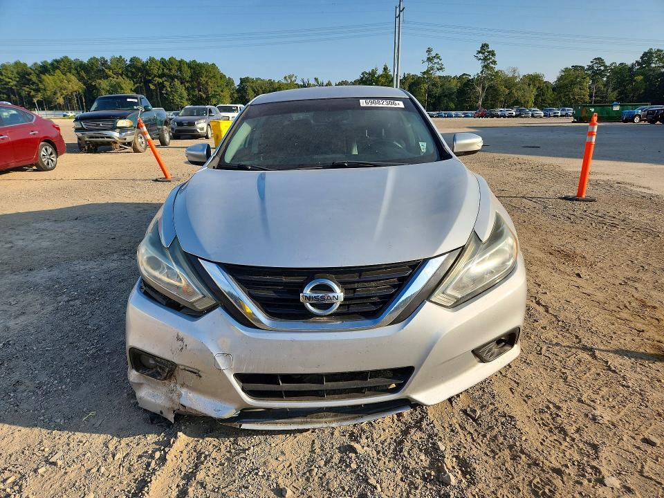 Продажа на аукционе авто 2018 Nissan Altima, vin: 1N4AL3APXJC199363, номер лота: 69082306